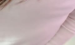 2020.2.24JAV看片！【乡村偷情故事】河南农村小伙跟邻居媳妇的风流韵事，趁她家中无人翻墙进去，舔tian穴水好多后入插进去大白臀