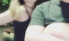 非常风骚的少.妇和炮.友深夜在户外露出口口回到车里车震啪pa啪十分淫ying荡