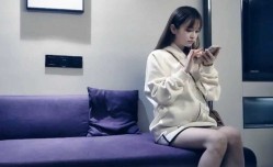 JAV看片！【七天高端外围】高价约🔞操cao清纯美少女、小哥搞多了硬不起来