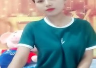 丸子头漂亮美.女主播尺度小秀奶子形状很漂亮揉奶搜首弄姿很是诱人