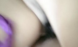 理发店气质爆乳老板娘关了店门和大屌情人偷情啪pa啪,沙发上拔掉内裤🔞操cao了一会施展不开到床上各种动作猛插爆干.国语!