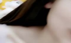 白皙苗条美.乳妹mei子全裸掰自摸诱惑，脱.光光翘屁股掰开近距离特写，手指扣弄非常诱人